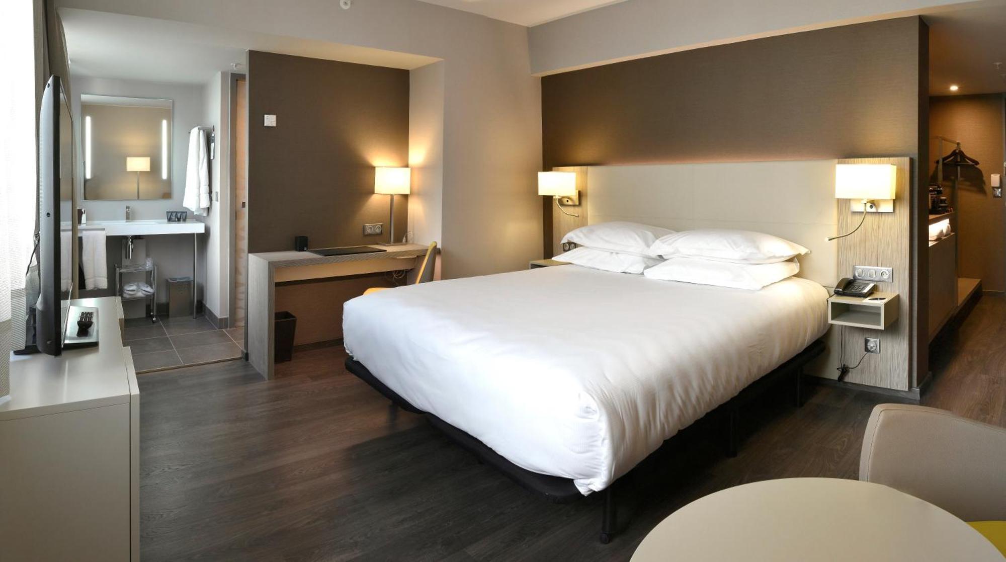 Ac Hotel By Marriott Marseille Prado Velodrome Экстерьер фото