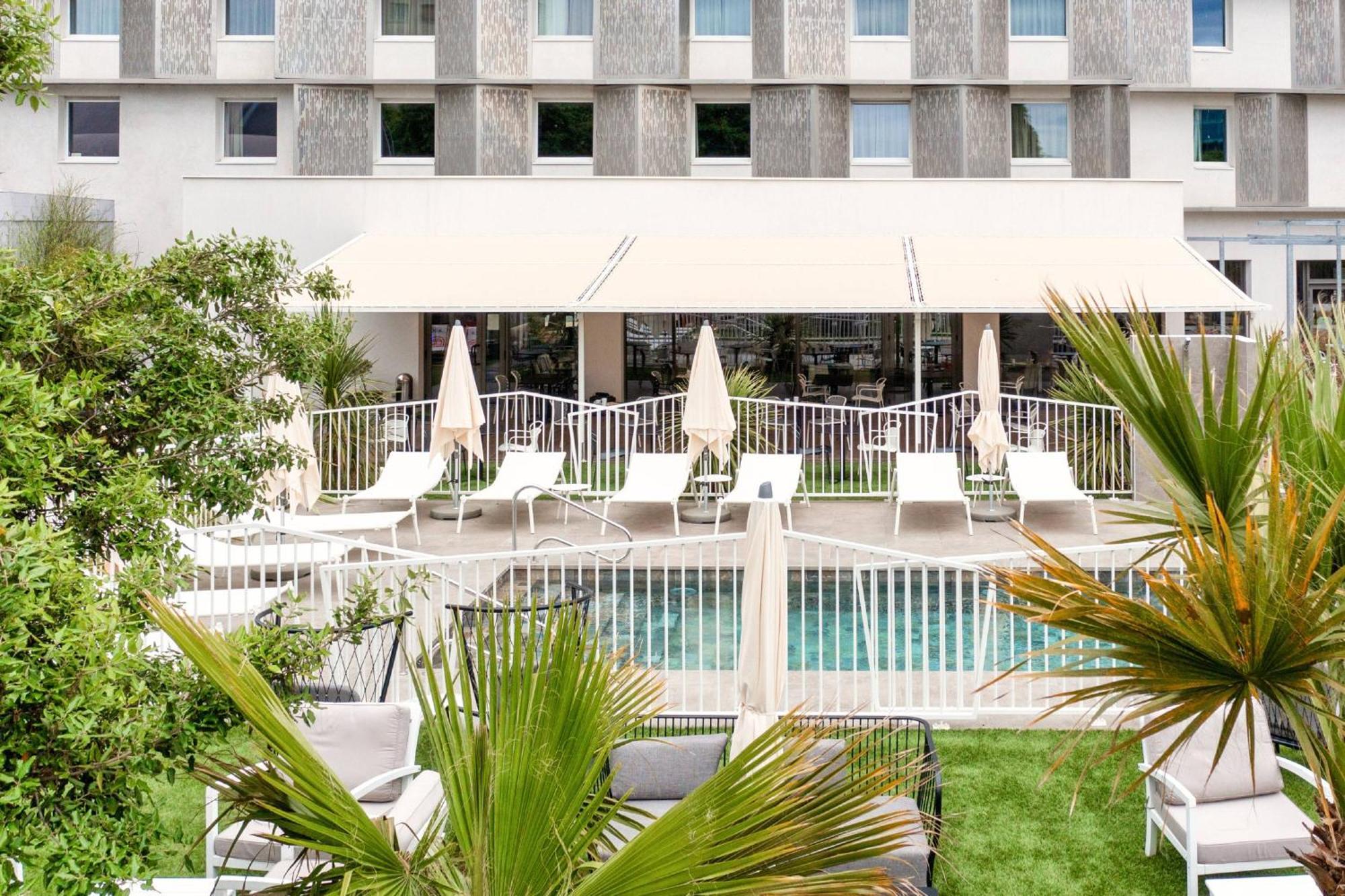 Ac Hotel By Marriott Marseille Prado Velodrome Экстерьер фото