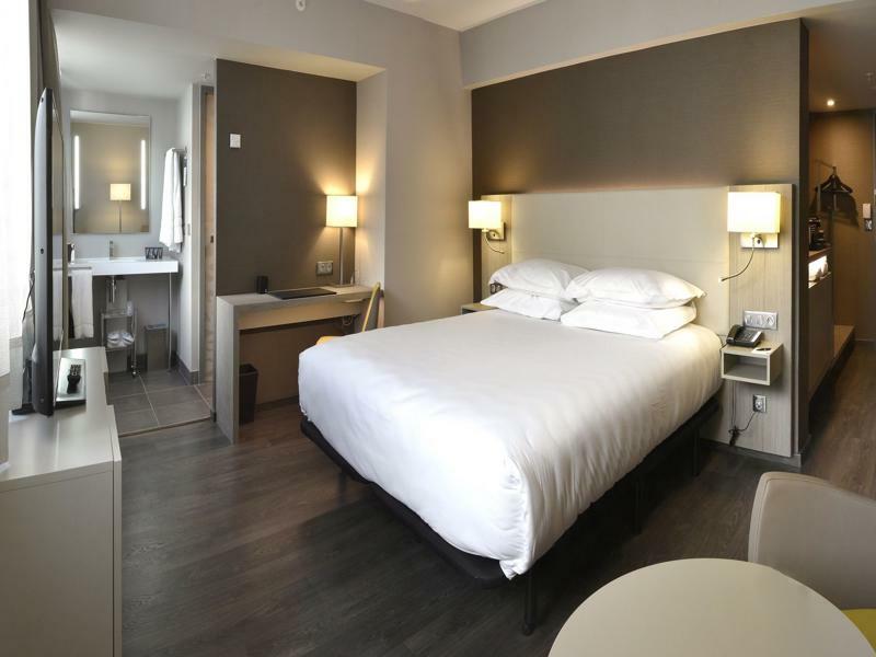 Ac Hotel By Marriott Marseille Prado Velodrome Экстерьер фото